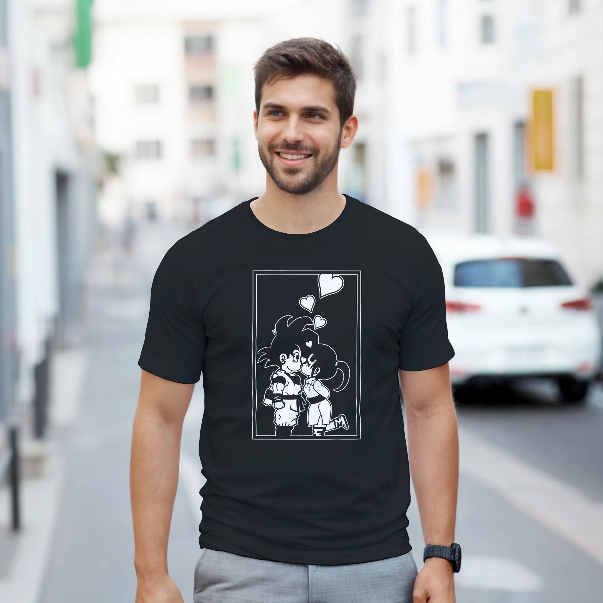 Look casual con camiseta friki Beso Chibi Shōnen de estética retro japonesa – FandomFit