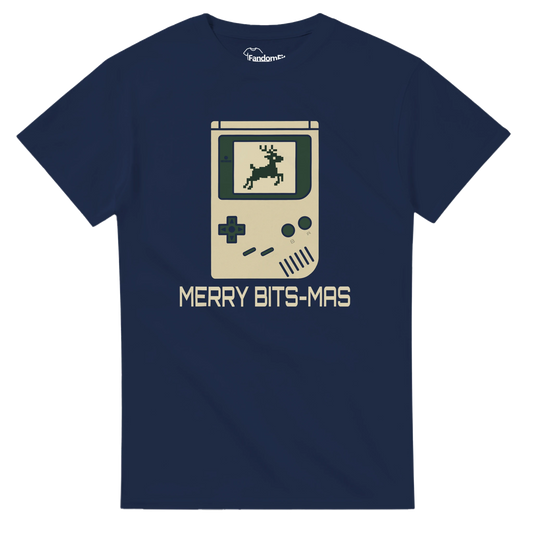 Camiseta friki navideña Merry Bits-Mas con diseño retro gamer en 8-bits vista frontal.