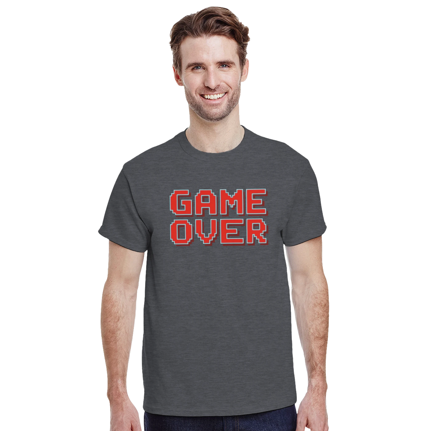 Outfit con camiseta retro Game Over y diseño arcade vintage – FandomFit