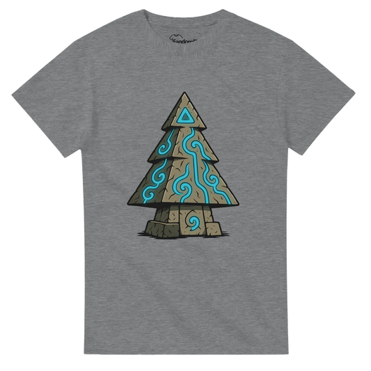 Vista en perspectiva de la camiseta Árbol de Runas Ancestrales, abeto rúnico azul sobre fondo oscuro