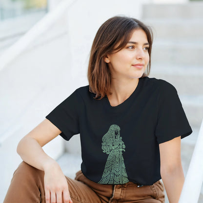 Outfit gamer con camiseta Princesa Rúnica y diseño rúnico verde – FandomFit