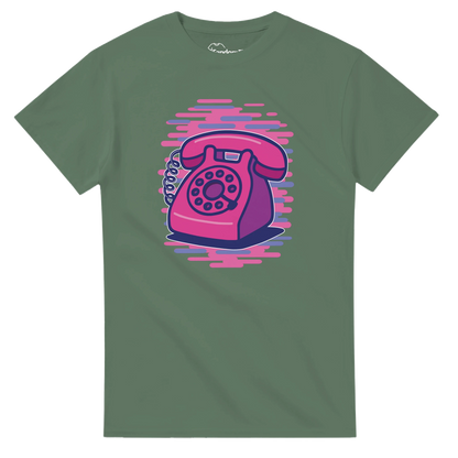 Camiseta retro 80s con ilustración colorida de teléfono clásico – FandomFit