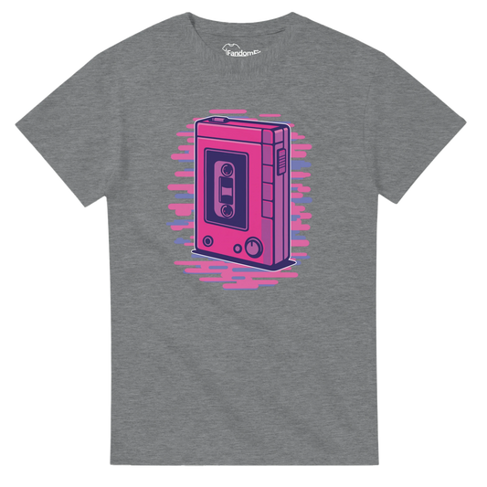 Camiseta retro 80s con diseño de walkman clásico en estilo vintage – FandomFit