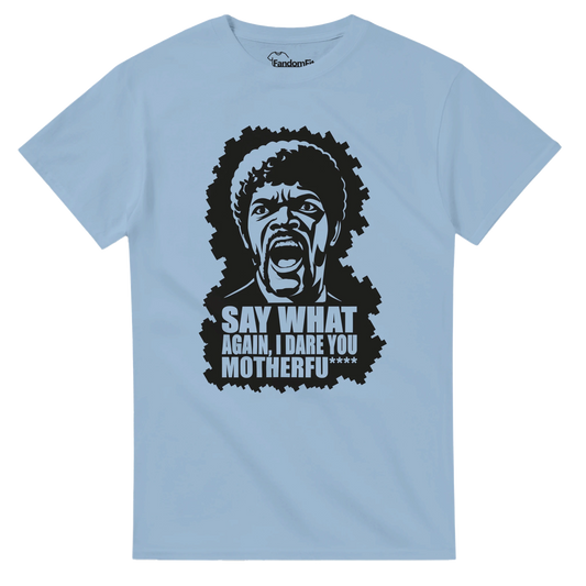 Camiseta blanca Say WHAT?! de estilo cine clásico con diseño minimalista – FandomFit