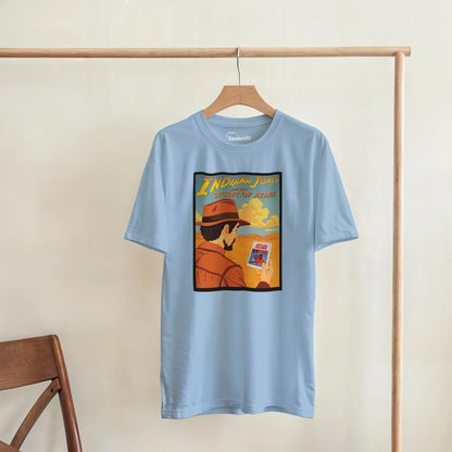 Detalle del diseño Secret of the Lost Cart con estética de aventura retro – FandomFit