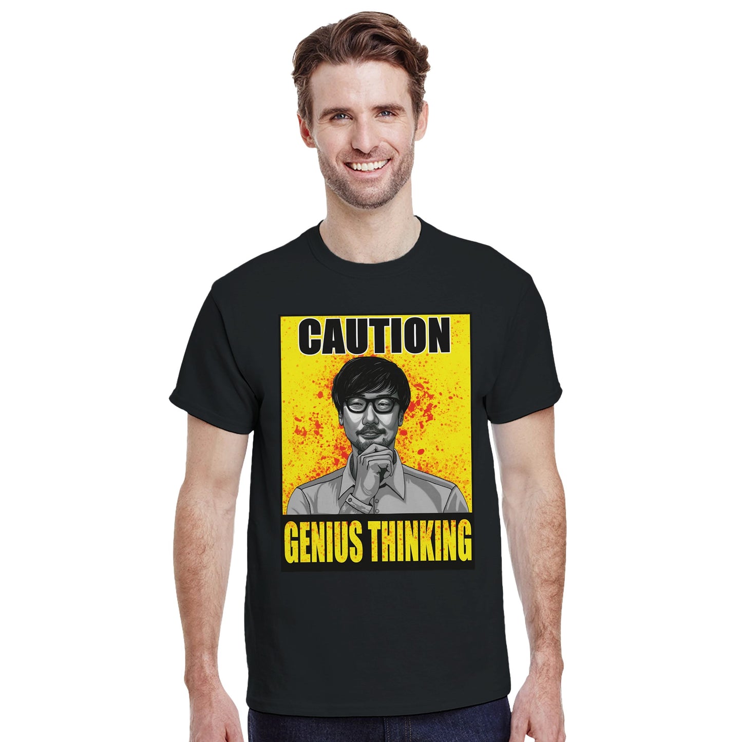 Modelo luciendo camiseta videojuegos Caution Genius Thinking de diseño moderno – FandomFit