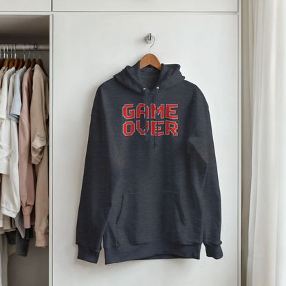 sudadera unisex “Game Over” de FandomFit, prenda retro que celebra los momentos icónicos del gaming clásico